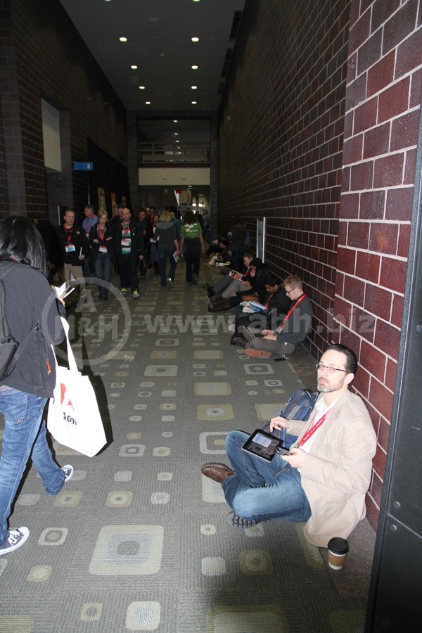 SXSW-2014, laptop campers in the hallways at sxsw 2014