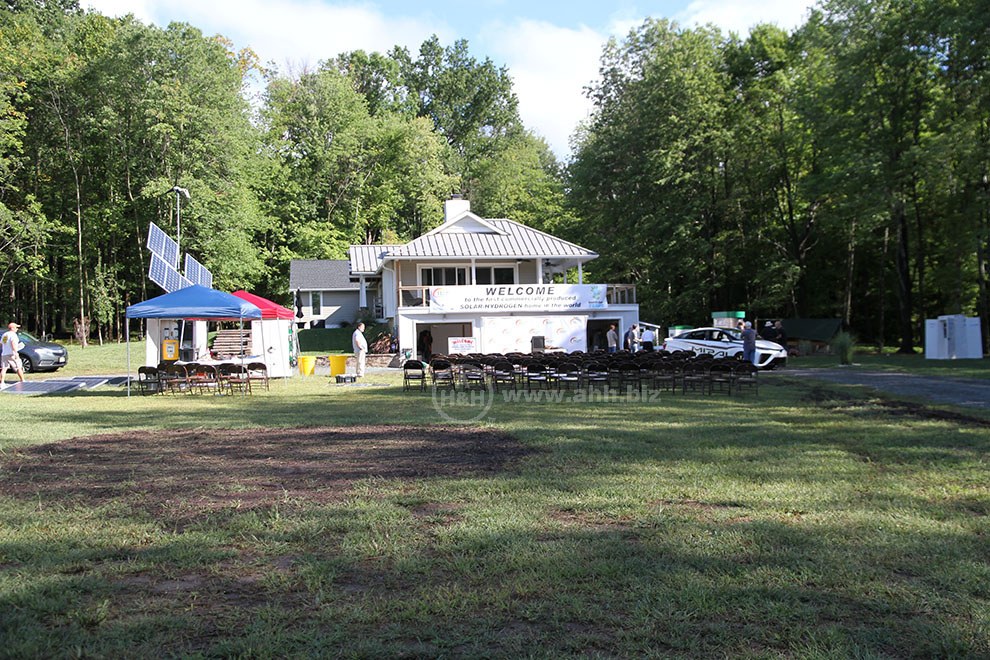 Hydrogen House Dedication 9/11/2015 Pennington NJ - Before the start of the event