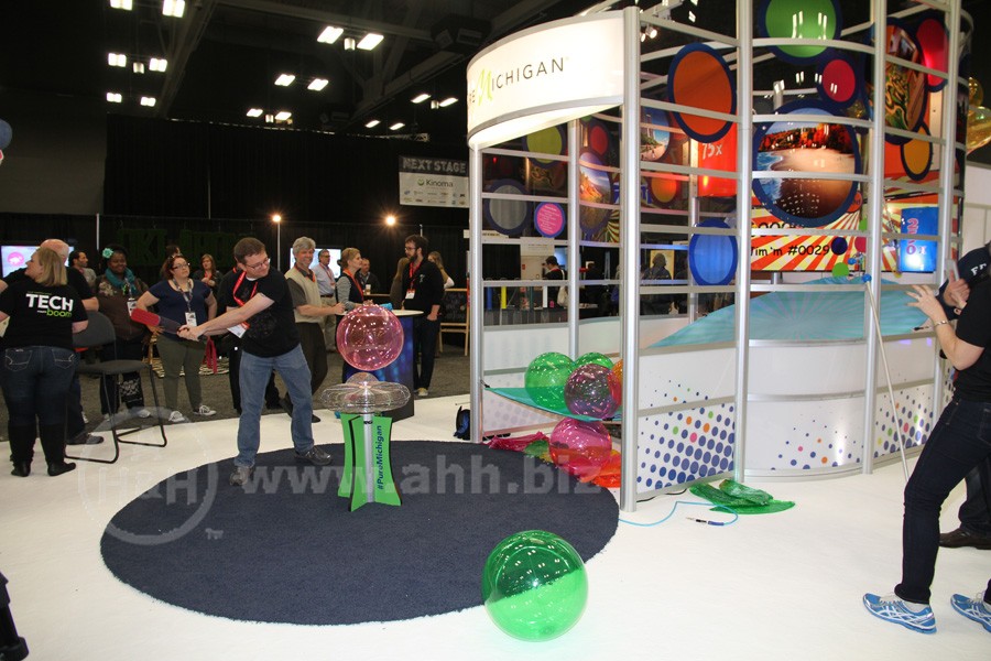 SXSW-2014, Some sort of game with a fan, beach balls, and a paddle