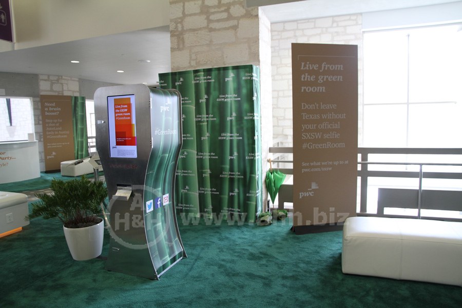 SXSW-2014, The Green Room